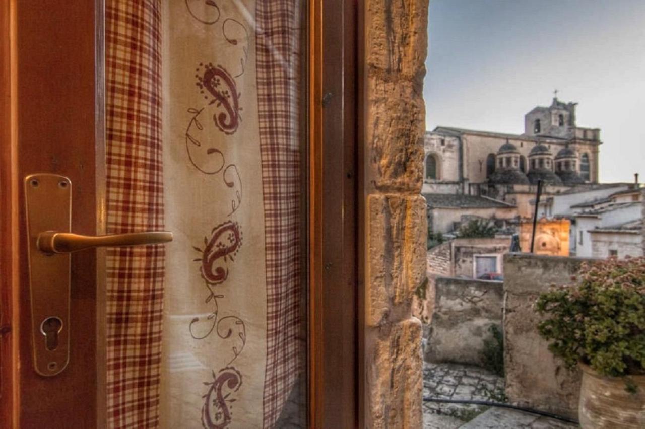 Lilibeth Houses - Charming & Lovely Views Scicli Extérieur photo