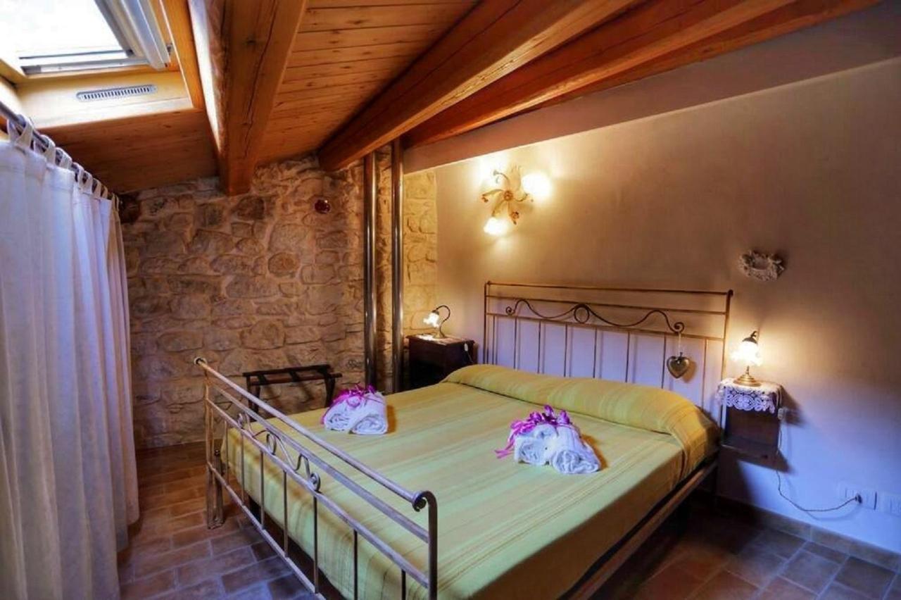 Lilibeth Houses - Charming & Lovely Views Scicli Extérieur photo