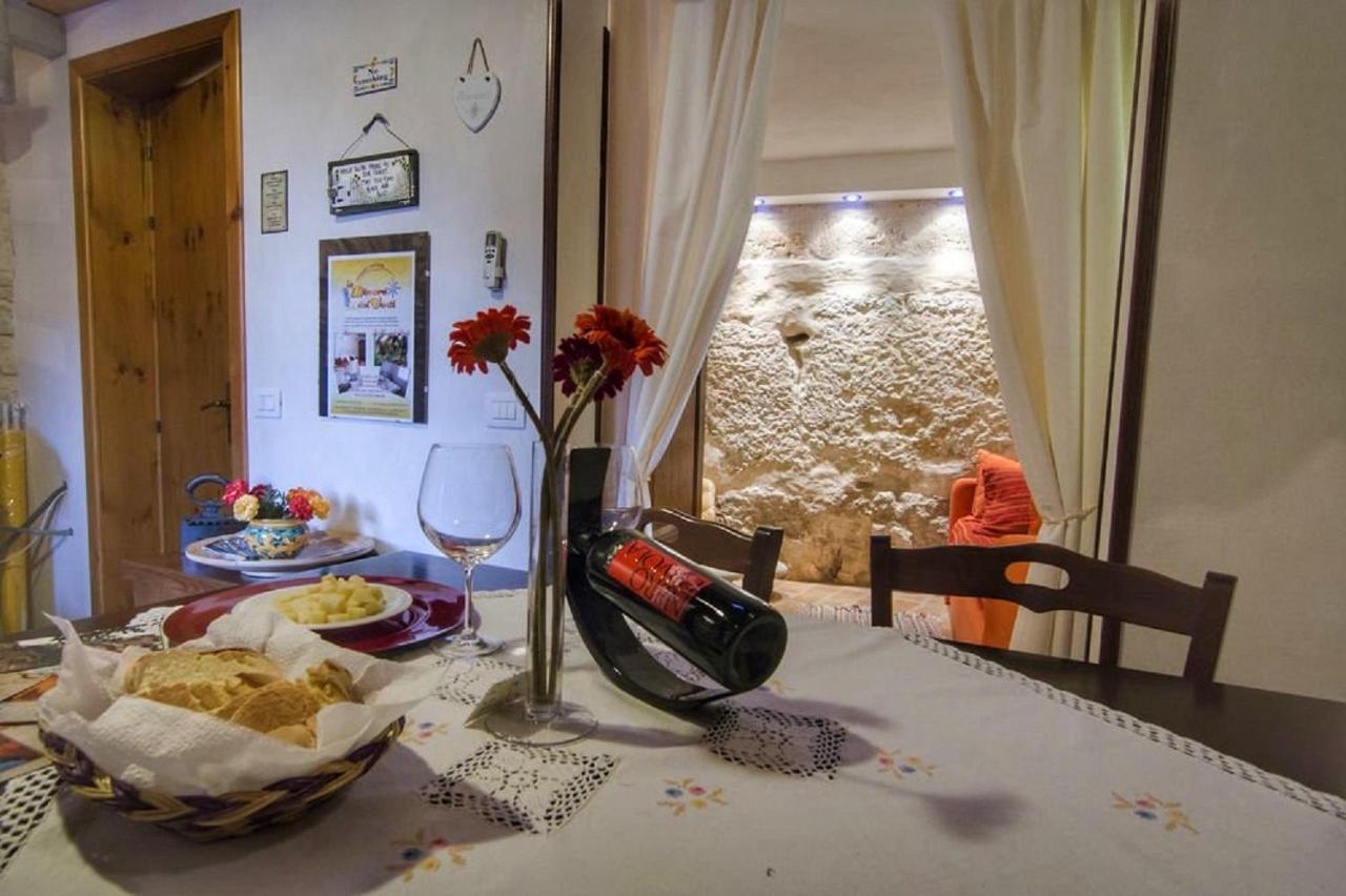 Lilibeth Houses - Charming & Lovely Views Scicli Extérieur photo