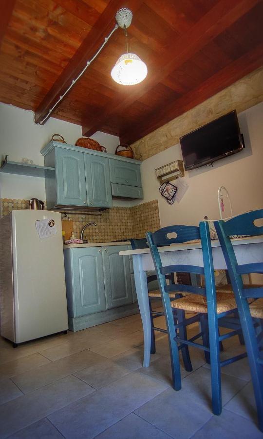 Lilibeth Houses - Charming & Lovely Views Scicli Extérieur photo