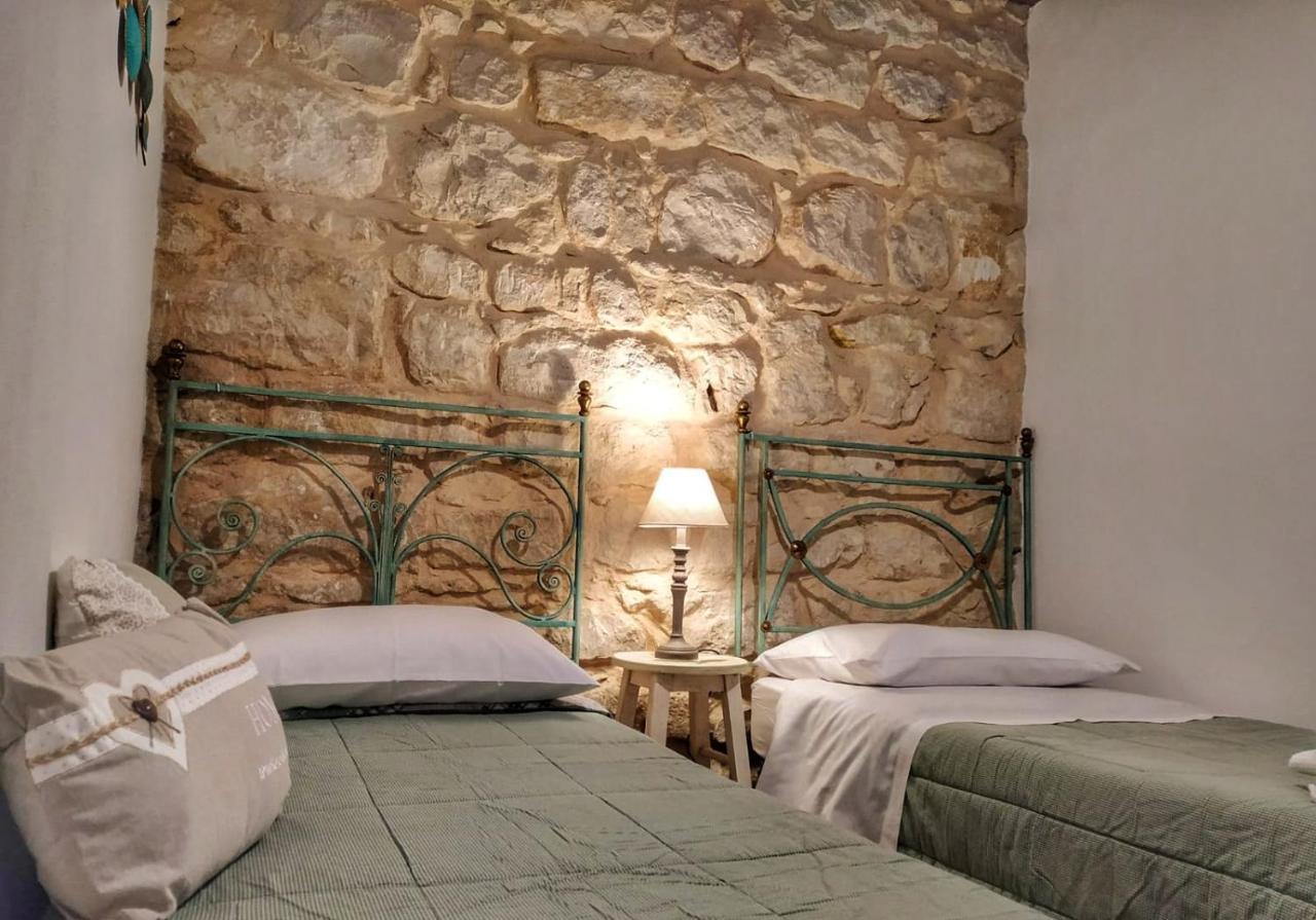 Lilibeth Houses - Charming & Lovely Views Scicli Extérieur photo