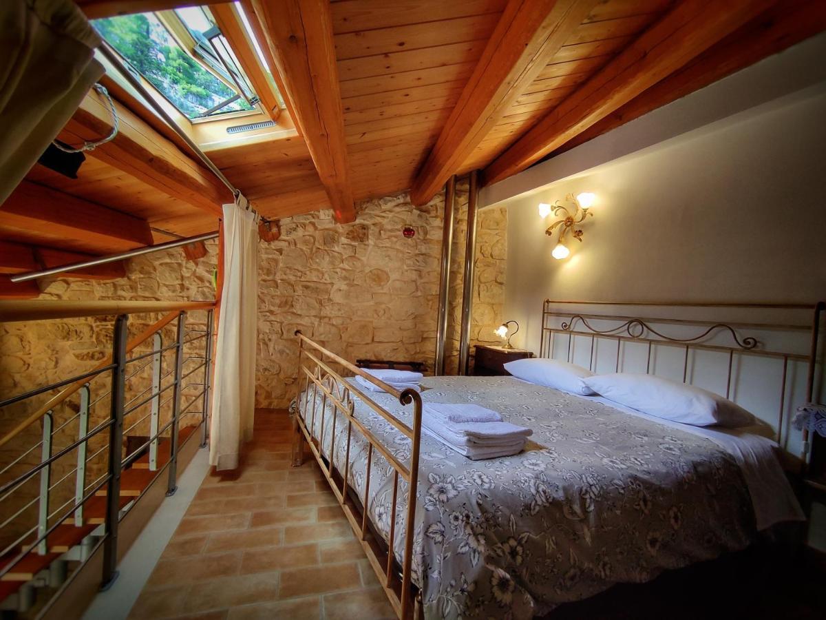 Lilibeth Houses - Charming & Lovely Views Scicli Extérieur photo